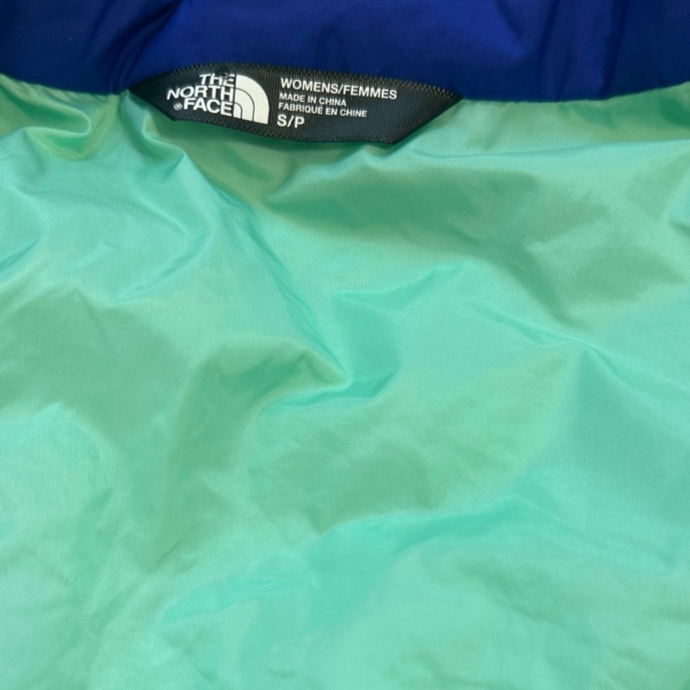 Women’s North Face Puffy Vest – Cobalt Blue & Teal – Size Small - Picture 2 of 6